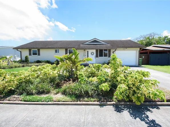 670 NW 16th St, Homestead, FL 33030