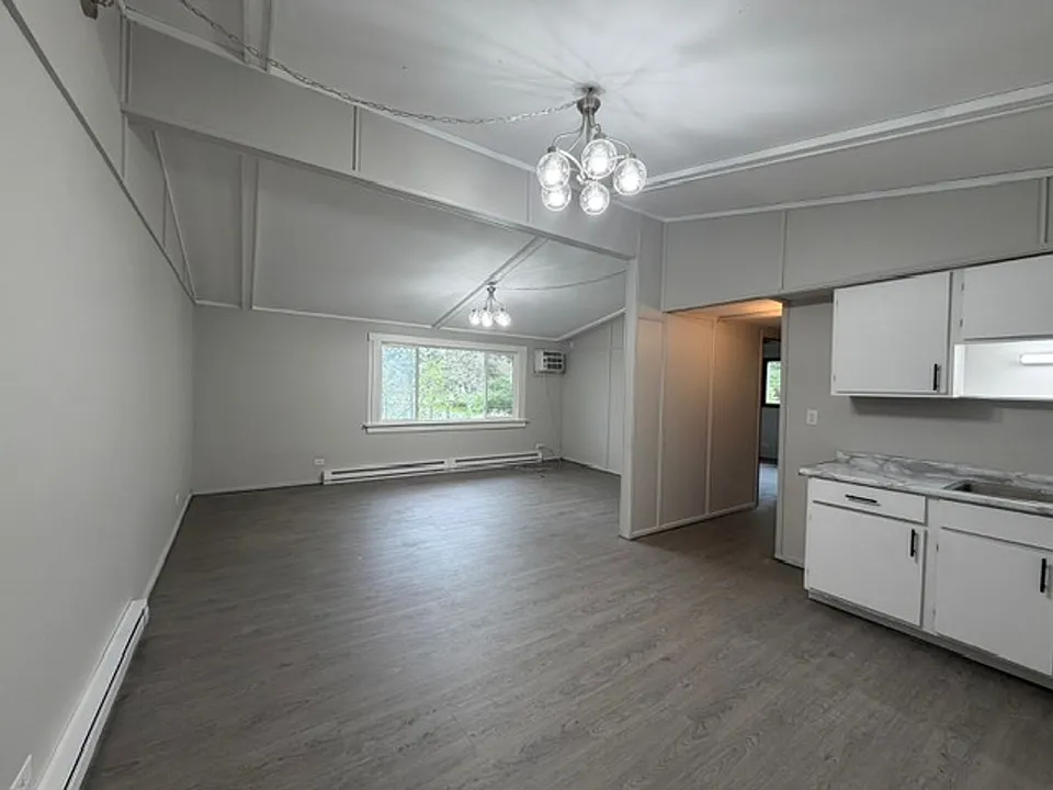 610 28th Ave N