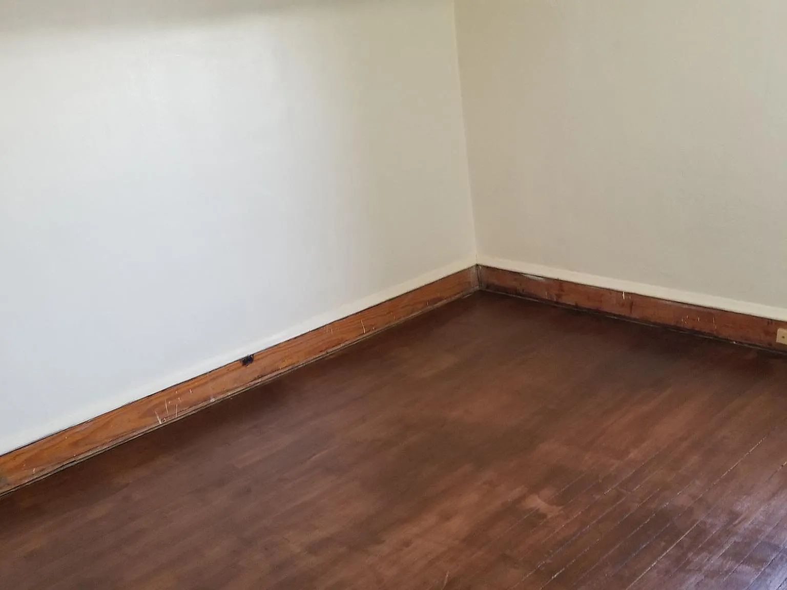 2 bed, $880 — Photo 3