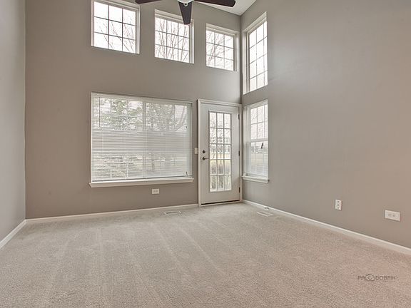 5th image of 4562 Concord Ln #H
