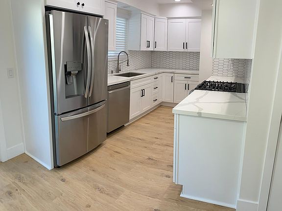 Kitchen all new appliances