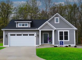 4206 Pebble Creek Dr, Midland, MI 48642