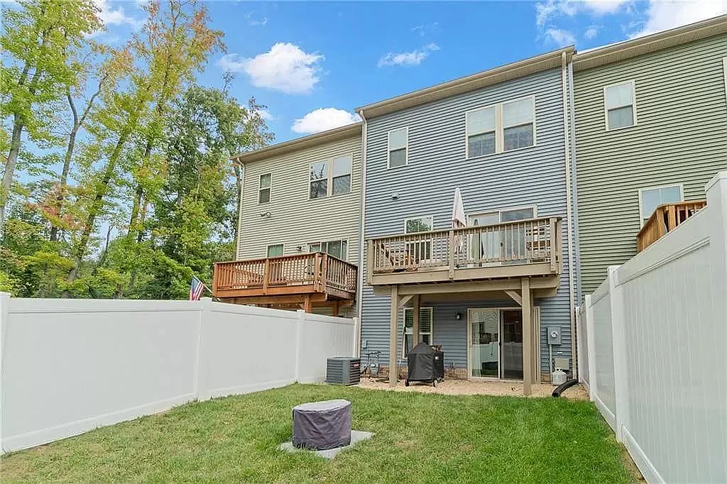 3008 New Hermitage Ct — Photo 3