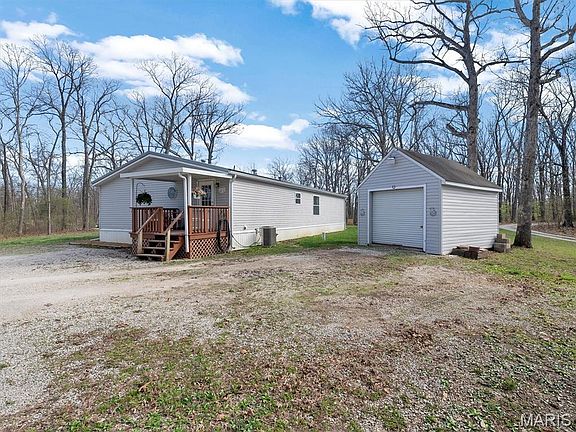 5th image of 177 Pinnacle Lake Rd