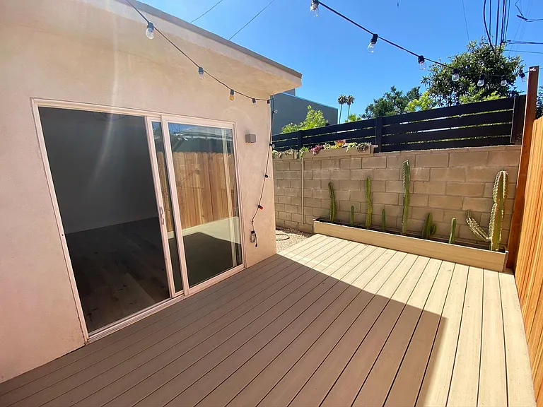 3605 Helms Ave — Photo 12