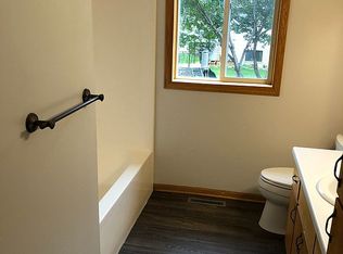 1715 Tyler Trl, Saint Cloud, MN 56301