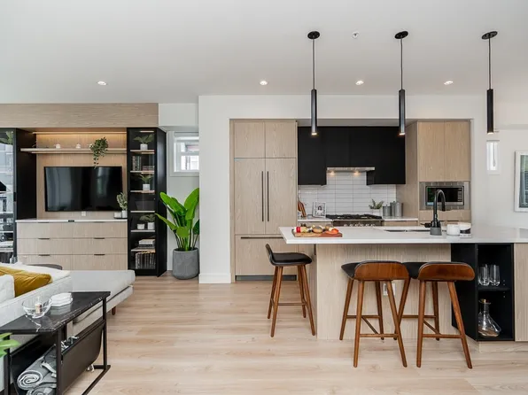 7670 207th St #52, Langley, BC V2Y 3N7