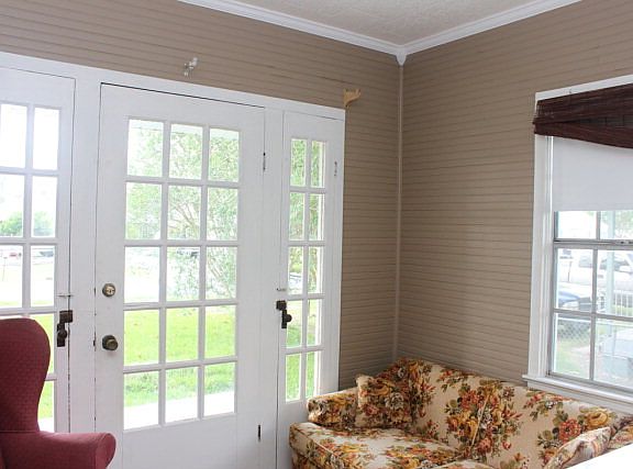 2nd image of 220 Convent St