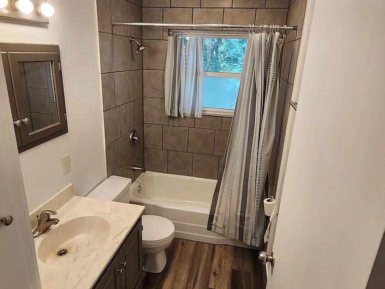 1519 Saint Marys Blvd — Photo 8