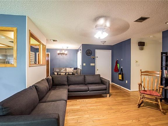 5th image of 36319 Brendenshire Ct