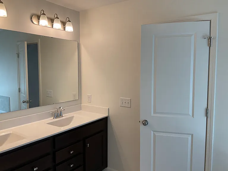 4622 Wesmar Ct — Photo 10