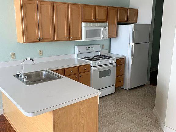 4th image of 1100 Vine St APT P302