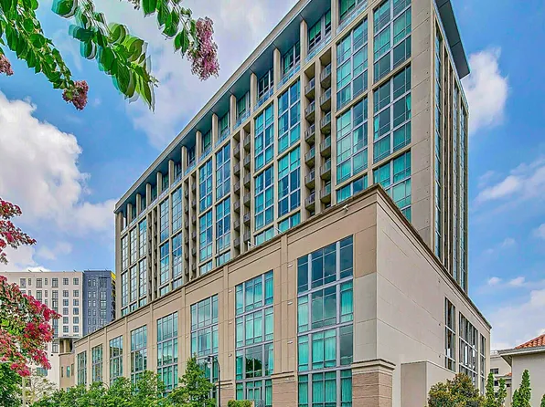 900 20th Ave S APT 1615, Nashville, TN 37212