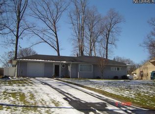 3948 Kiowa Rd, Youngstown, OH 44511