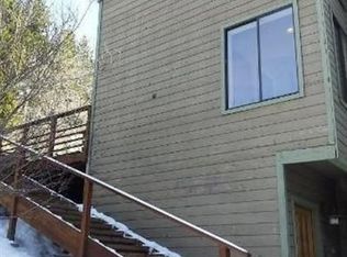 615 Karenken Pines Dr, Twin Peaks, CA 92391