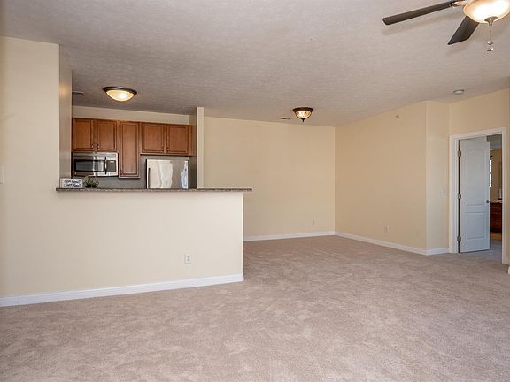 5th image of 3166 Grand Falls Blvd #H