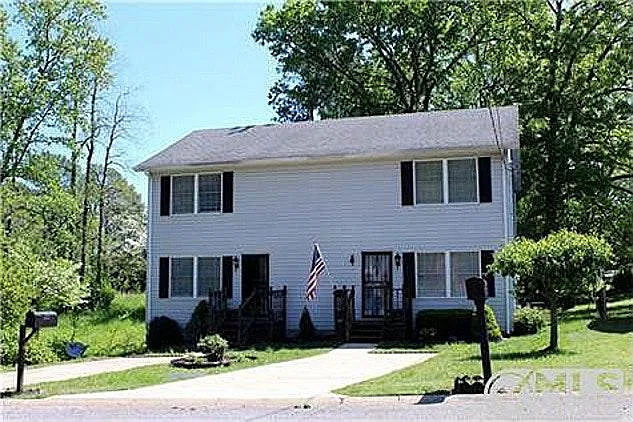 1516 Watercress Drive — Photo 3