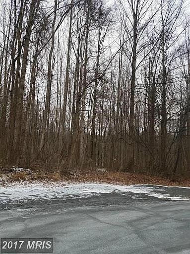 2nd image of 802 Stiles Ct