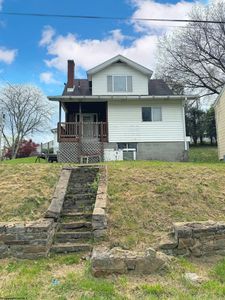 1008 E Brookside Dr, Fairmont, WV, 26554