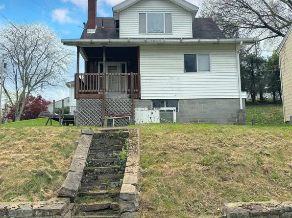 1008 E Brookside Dr, Fairmont, WV 26554