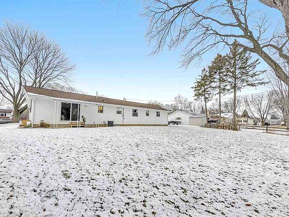 2nd image of 2681 Pioneer Dr