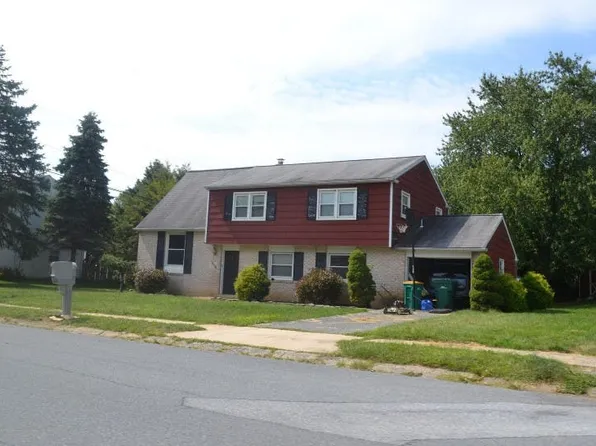 16117 84th Rd, Jamaica, NY 11432