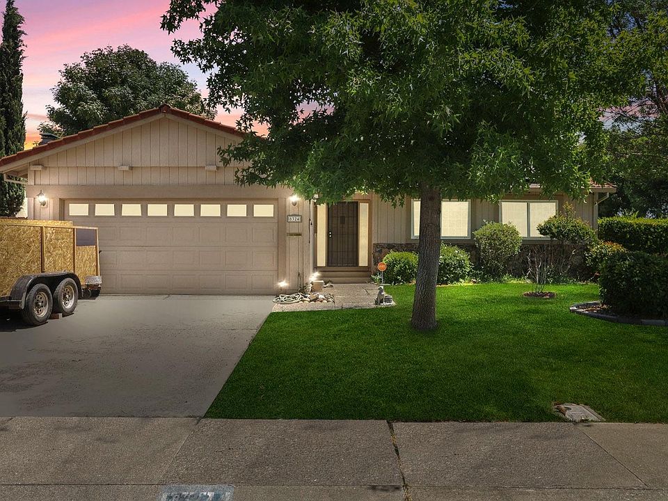 1st image of 8324 Manhattan Dr