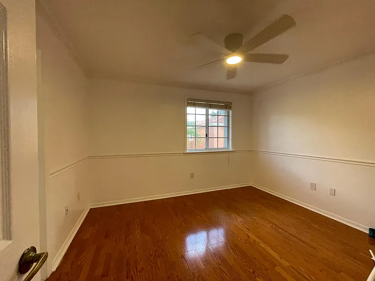 9490 SW 77th Pl — Photo 36