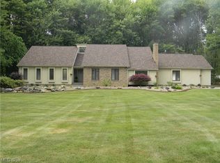 141 Huntington Trl, Cortland, OH
