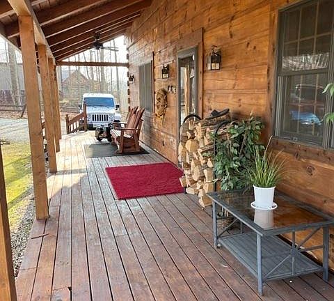 3rd image of 5196 State Road 46 E