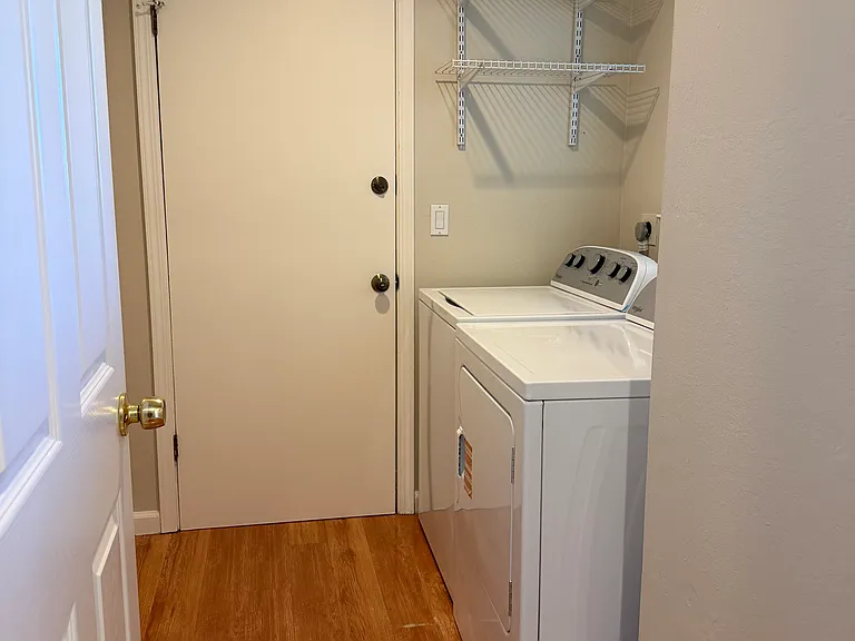 7378 Phinney Way — Photo 12