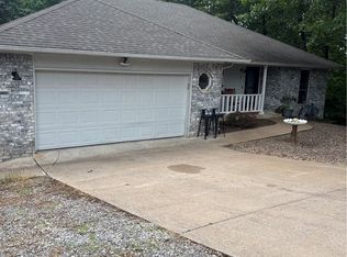 3 Campbell Ln, Bella Vista, AR 72715