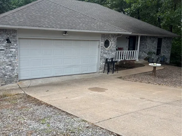3 Campbell Ln, Bella Vista, AR 72715
