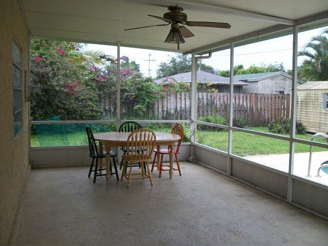 2nd image of 2540 Palmarita Rd