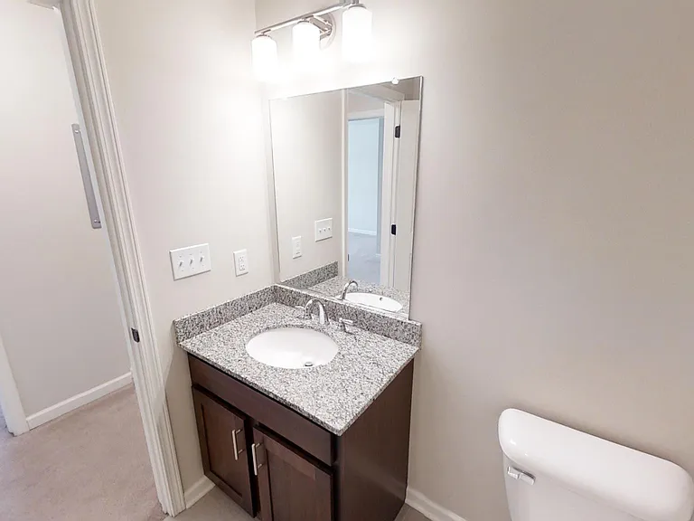 Glen Esk Apartments — Photo 52