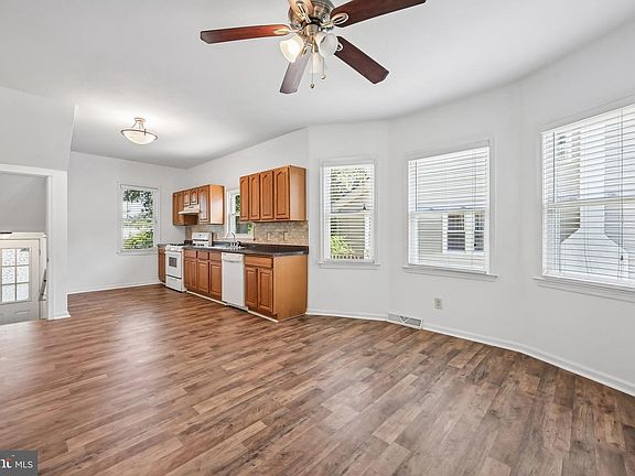 5th image of 311 Hazel Ave