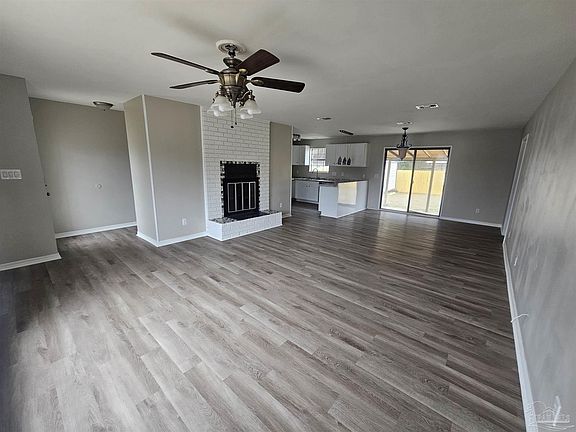 4th image of 6936 Falcon Dr