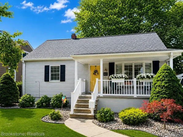 1612 S Farragut St, Bay City, MI 48708