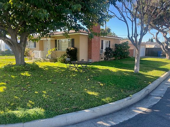 2nd image of 9203 Maryknoll Ave