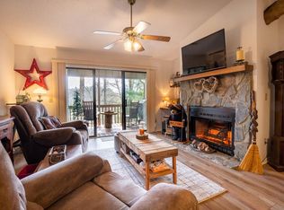 45 Mountain View Villas #A & B, Franklin, NC 28734