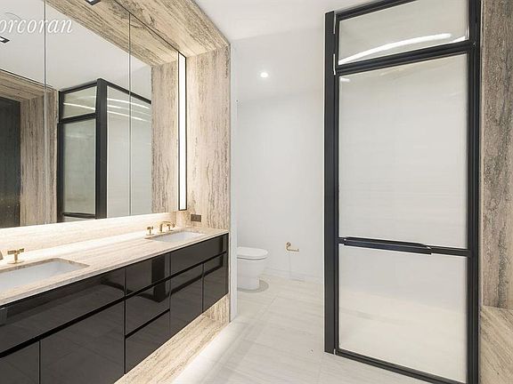 3rd image of 505 W 19th St APT 8B