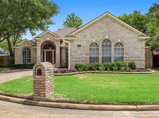 11622 Vailrun Dr, Houston, TX 77070