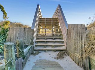 82 E Lighthouse Walk, Bay Shore, NY 11706