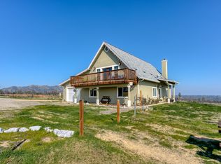 14388 Cloverdale Rd, Anderson, CA 96007