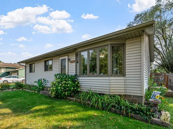 2634 140th Ln NW, Andover, MN 55304