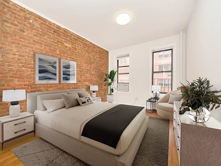 319 E 95th St #26 — Photo 2