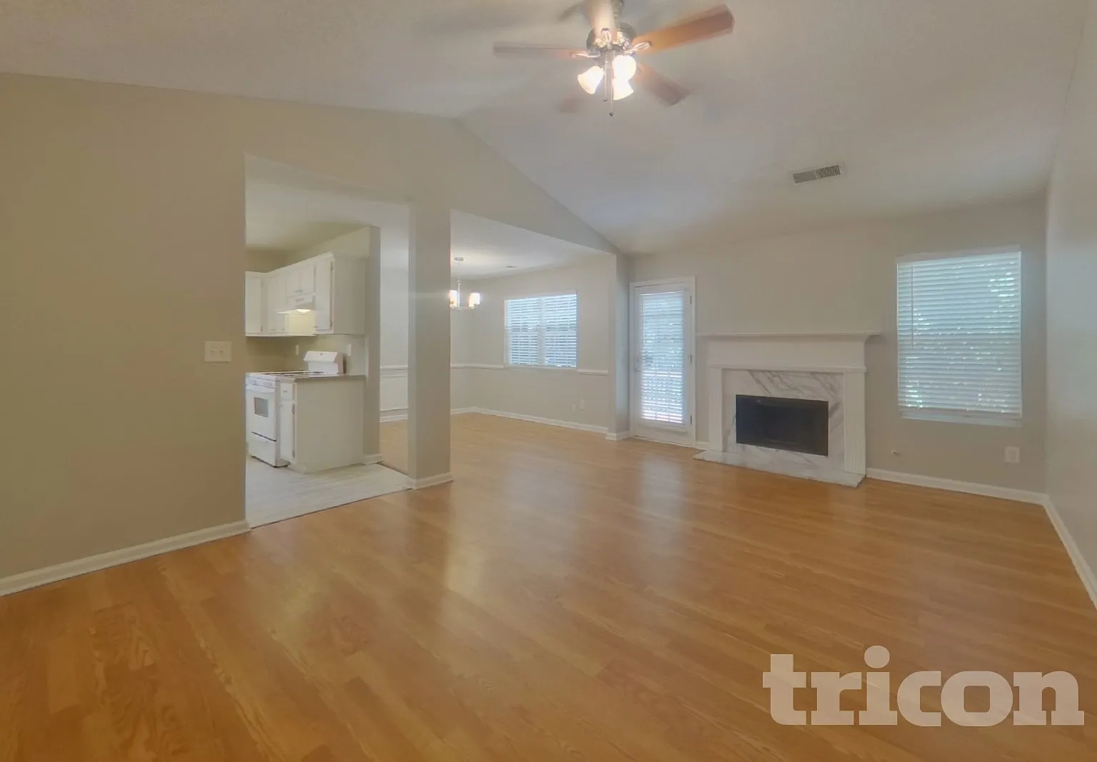 222 Amelia Creek Way Lawrenceville GA — Photo 4