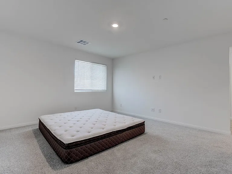 9938 Ullom Dr — Photo 22