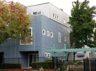 423 Harriet Ln, West Sacramento, CA