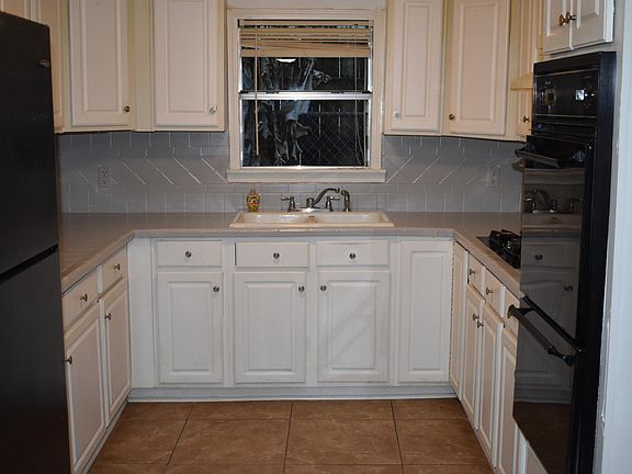 Kitchen with Gas Stove